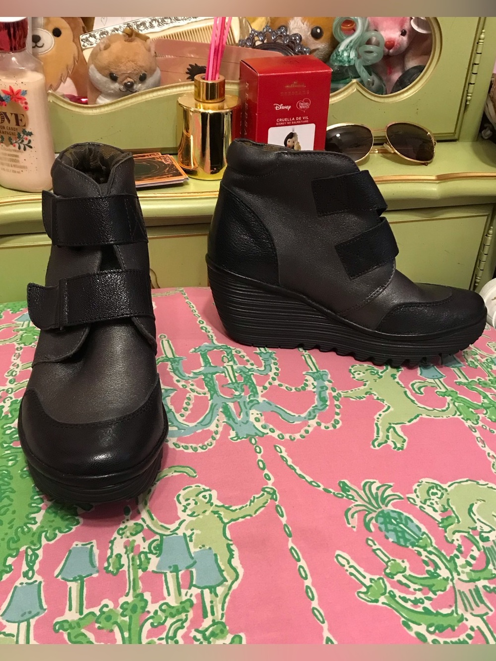 FLY LONDON Yugo Wedge Sneaker Ankle Bootie size 37